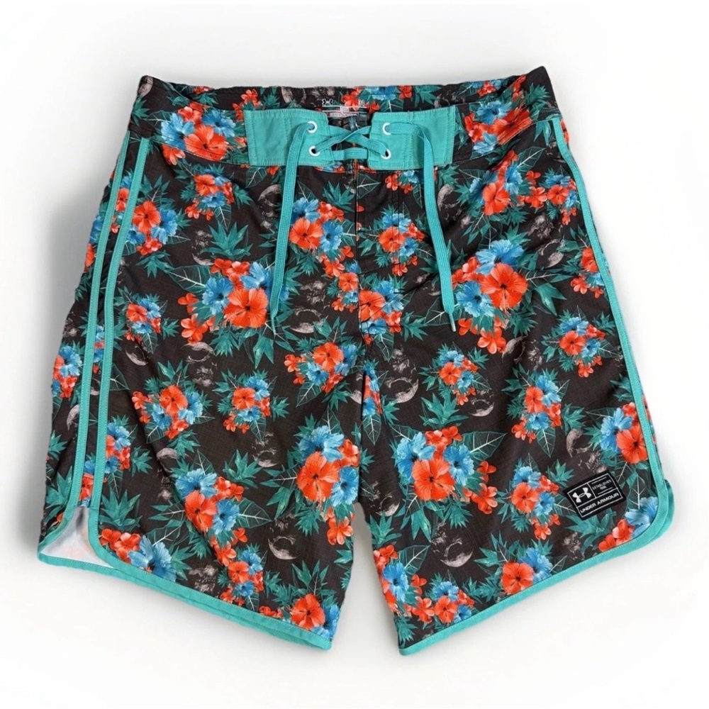 Under Armour‎ Men's Board Shorts 34 Loose Fit Tropical Hawaiian Floral/skulls